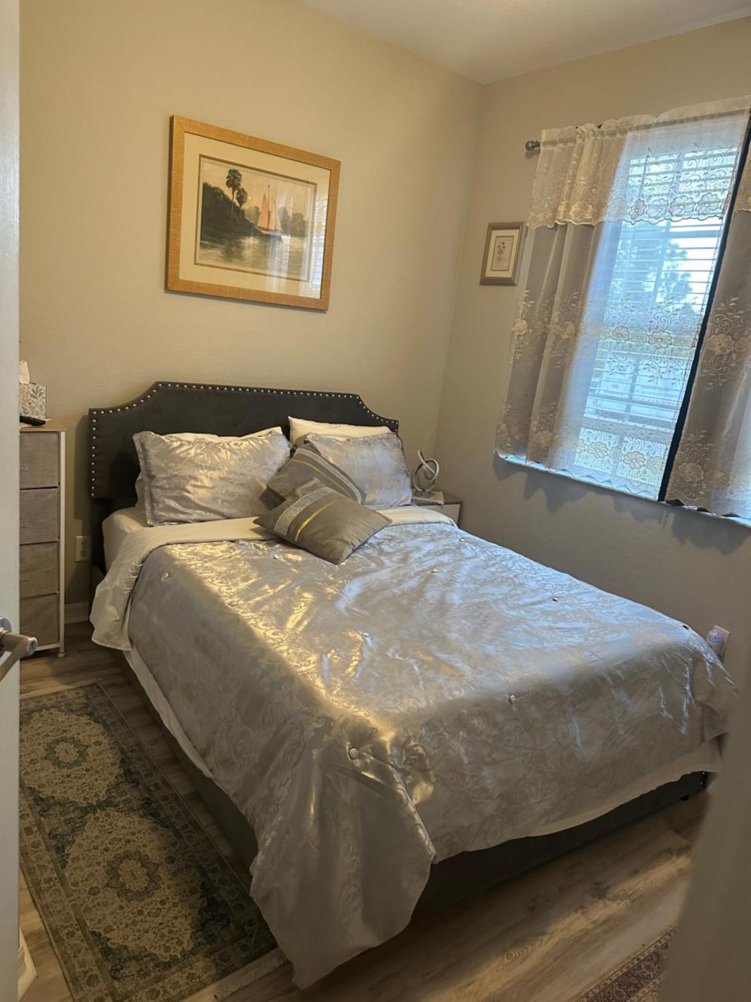Quiet Room In A Family Home Lehigh Acres Exterior foto